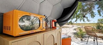 Peaceful Luxury Glamping Domes with Stargazing & Farm Retreat near Lake Access in Wolfe City, Texas
