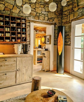 Interior - Vintage house with terrace on the Elba Island (Seccheto)