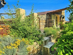 Exterior - Vintage house with terrace on the Elba Island (Seccheto)
