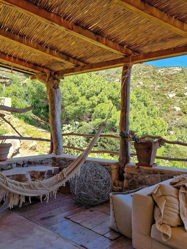 Terrace/patio - Vintage house with terrace on the Elba Island (Seccheto)