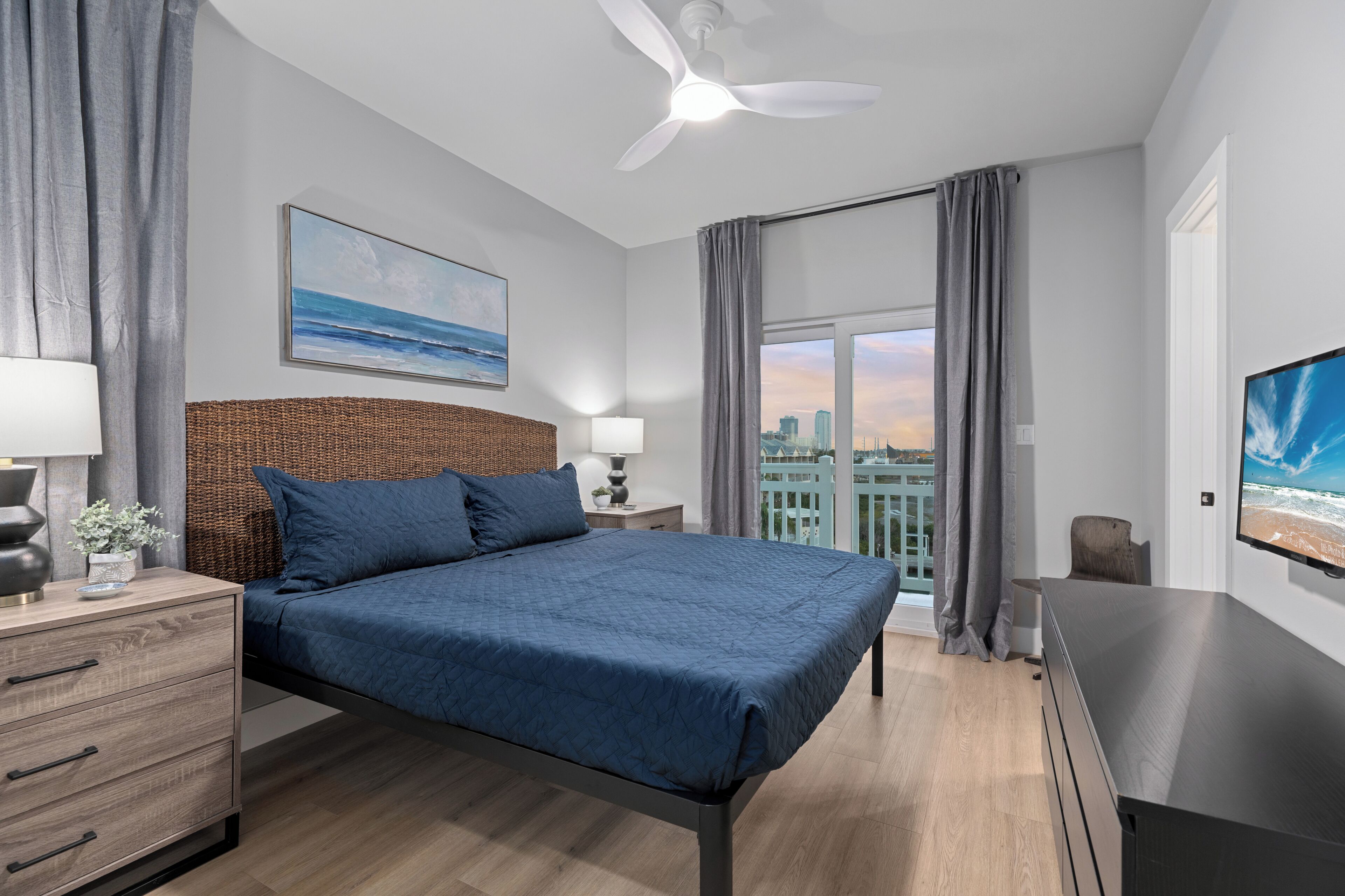 Free WiFi, bed sheets, wheelchair access
