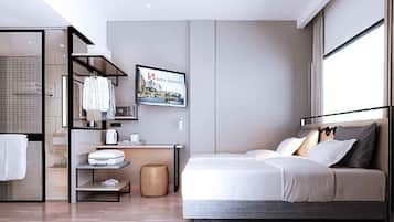 Desk, free WiFi