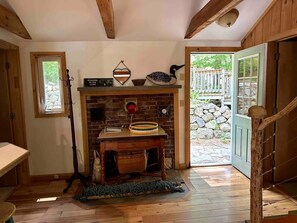 Interior - Fantastic Cottage with Stunning Views and Lake Access in Holderness, New Hampshire (Holderness)