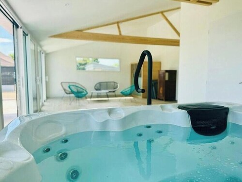 Gîte avec spa entre les plages et le Puy du Fou
