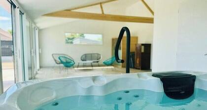 Gîte avec spa entre les plages et le Puy du Fou
