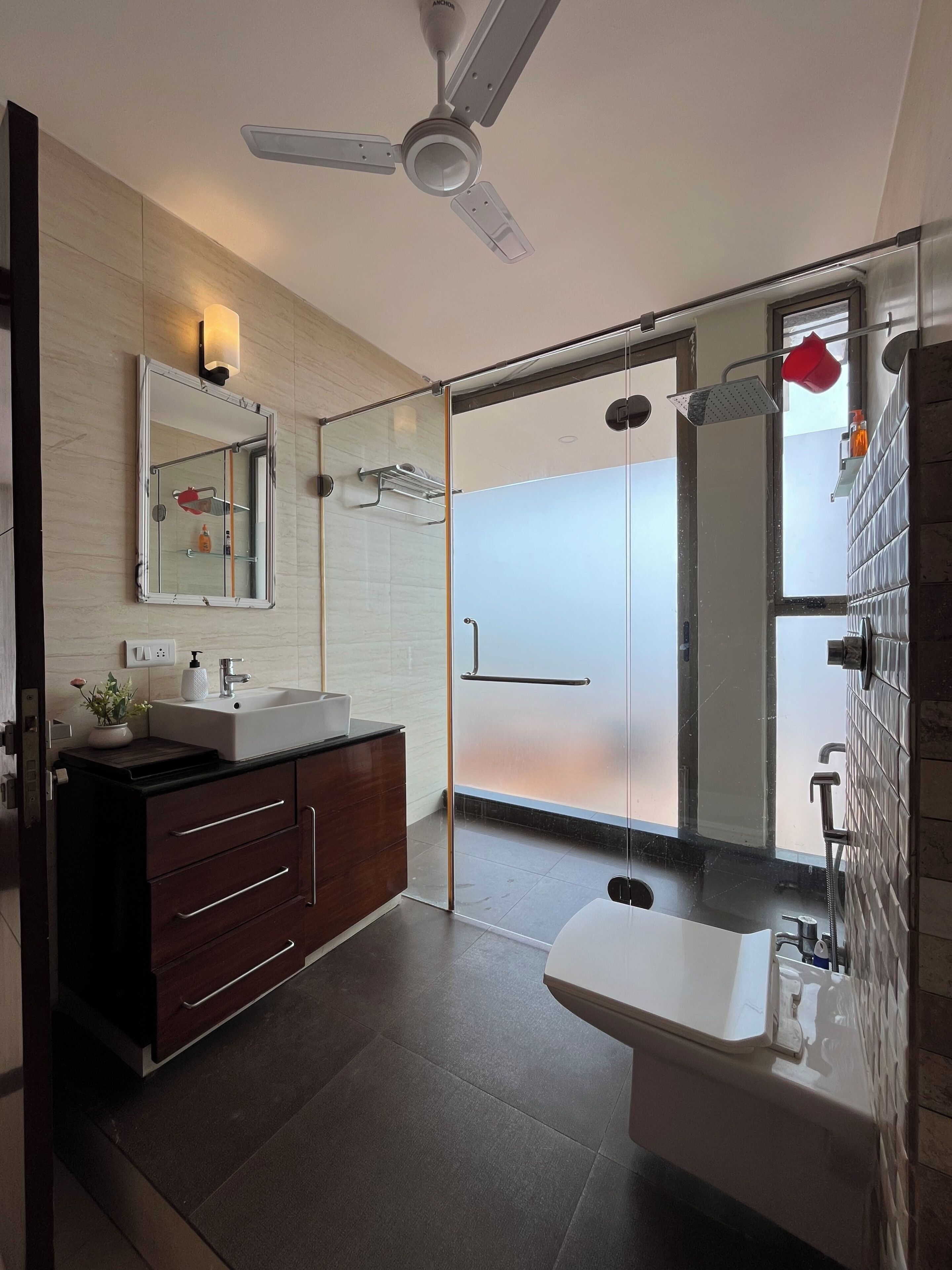 Biệt thự, ban công | Phòng tắm | Đồ dùng nhà tắm miễn phí, máy sấy tóc, khăn tắm, xà phòng 