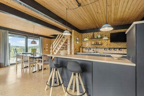 Dining - 70s holiday home with views of Mols Bjerge (Ebeltoft)