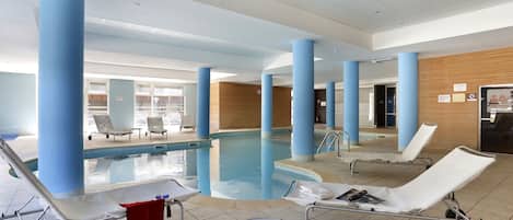 Lägenhet | Pool | Inomhuspool och utomhuspool