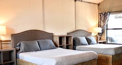 Unique Glamping Getaway in Texas: Tranquil Tented Cabin on the Geronimo Creek in Seguin