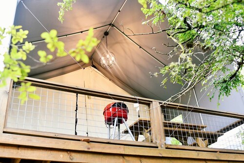 Unique Glamping Getaway in Texas: Tranquil Tented Cabin on the Geronimo Creek in Seguin