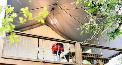 Unique Glamping Getaway in Texas: Tranquil Tented Cabin on the Geronimo Creek in Seguin