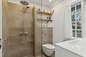 Shower - Forest house near Ahl beach (Ebeltoft)