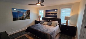 3 bedrooms, iron/ironing board, Internet, bed sheets - The Gallery on 5th Avenue, Downtown Wilmington, walkable to everything (Wilmington)