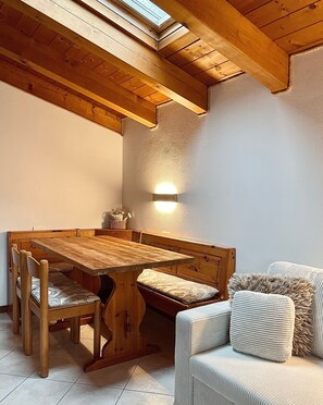 Dining - Mansarda Spadone Attic (Musso)