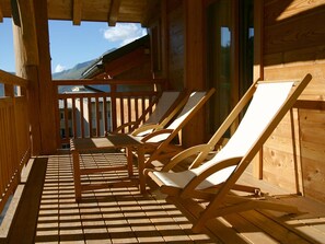 Apartment | Balcony - Appartment in Vaujany (Les Deux Alpes)