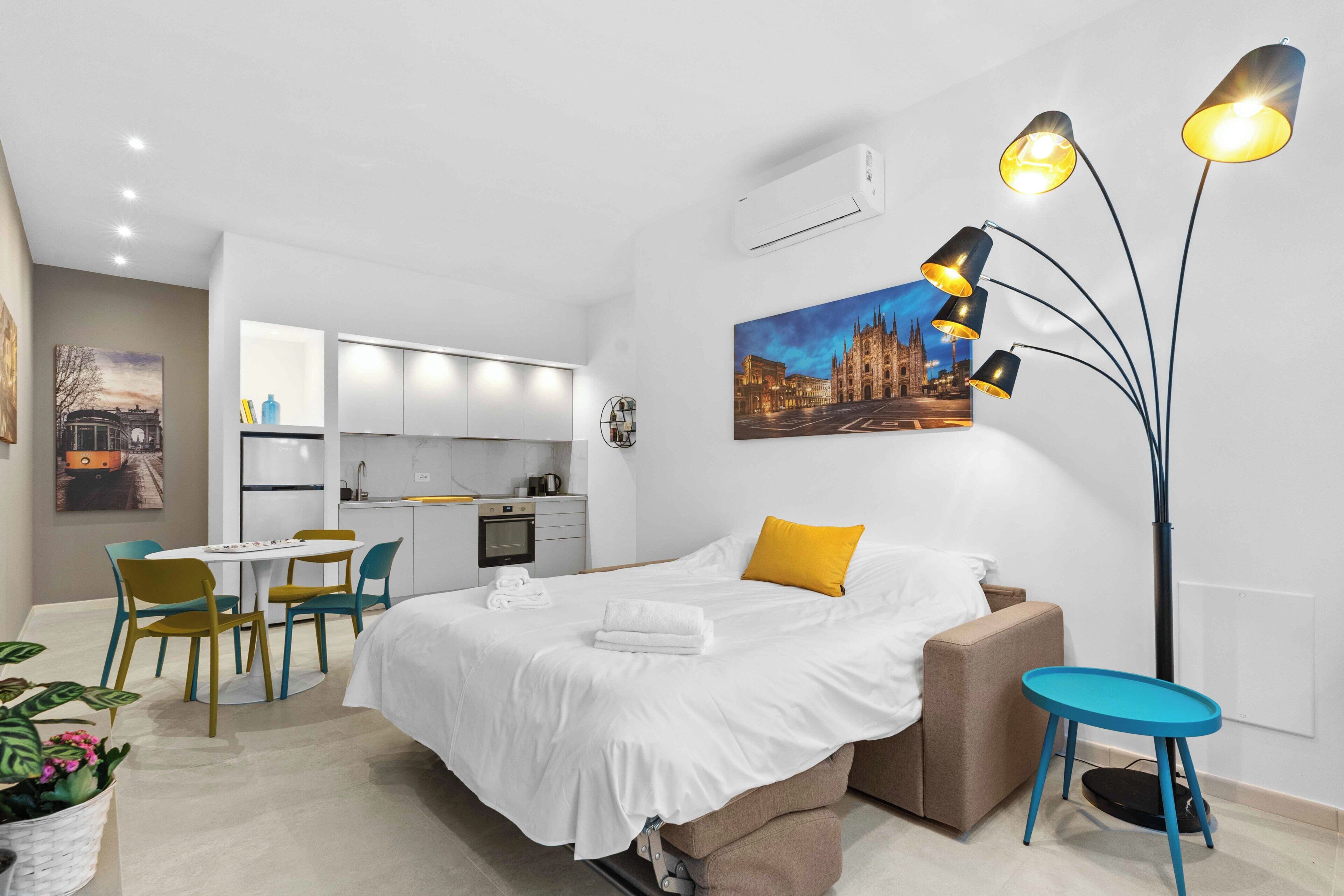 Bügeleisen/Bügelbrett, Reisekinderbett, kostenloses WLAN, Bettwäsche