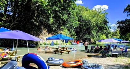A Son's Amazing Riverside in Kingsbury, TX