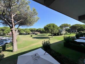 Property grounds - Apartment 'Trilocale Silvia with Pool', Private Terrace and Air Conditioning (Marina di Bibbona)
