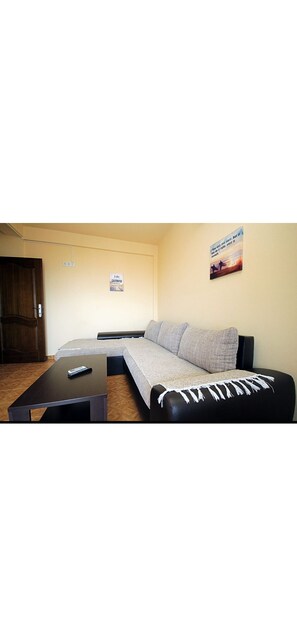 Classic Apartment, Balcony, Sea View | Living area