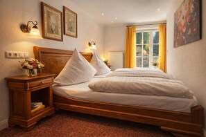 WiFi, bed sheets - Charming vacation apartment in a half-timbered house (Egestorf)