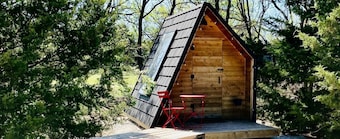 Charming A-Frame Cabin Experience with Campfire Vibes in Humboldt, Kansas