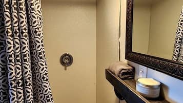 Towels, soap, shampoo