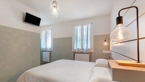 Uklassifisert bilde, 3 av 36, knapp