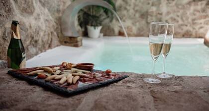 El Edén, Rural House with swimming pool