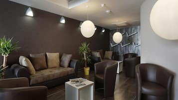 Apartment | Reception