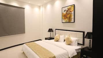 In-room safe, free WiFi, wheelchair access