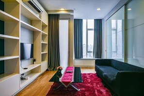 Deluxe-Apartment, Stadtblick | Wohnbereich