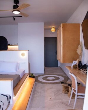 Deluxe Double Room, Balcony, Sea View