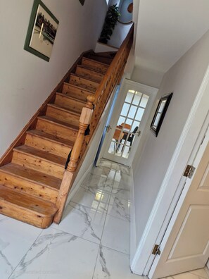 Interior - Townhouse in Belmullet, Mullet Peninsula, Sleeps 8 (Belmullet)