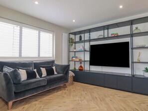 Living area - Sea Blue (Newquay)