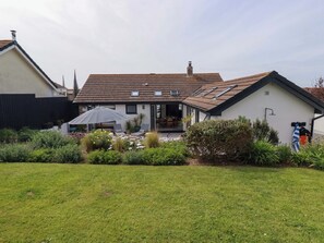 Exterior - Sea Blue (Newquay)