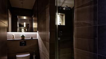 Superior Studio, Ensuite | Bathroom