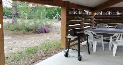 Apartment '4p Sanguinet-Doum Doum' with Outdoor Space