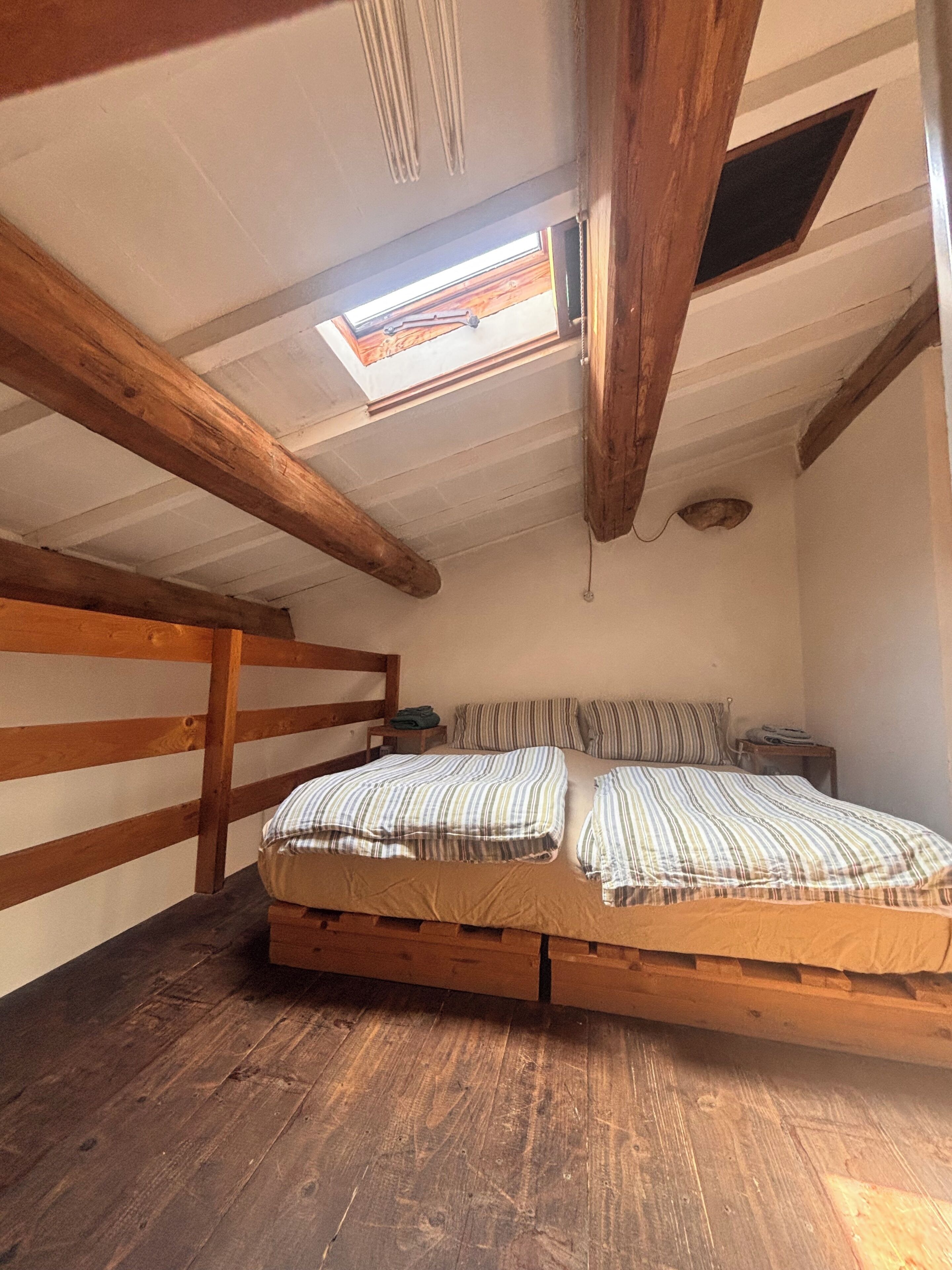 1 bedroom, internet, bed sheets