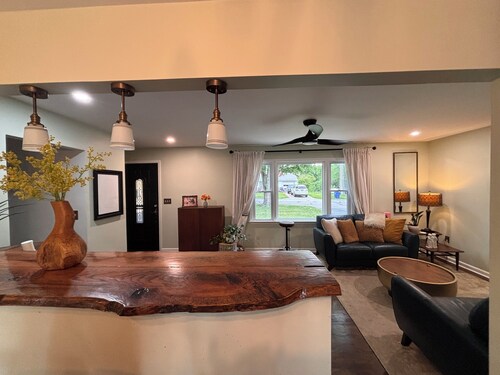 Eclectic, custom home! Central to all KC