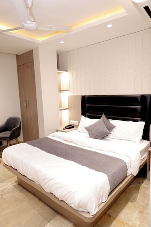 Classic Room, City View | Meja, ruang kerja komputer riba, Wi-fi percuma 