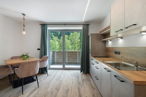 Apartment 'Nature House Mammoth Tree' – Stärke, Ruhe & Naturverbundenheit