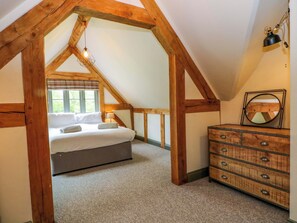 4 bedrooms, individually decorated, individually furnished, free WiFi - Gayton Stables (Wirral)