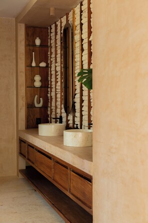 Hair dryer, towels, soap, toilet paper - Luxury 4BR Villa with Chef+2 Pools & Fast WiFi (Tulum)