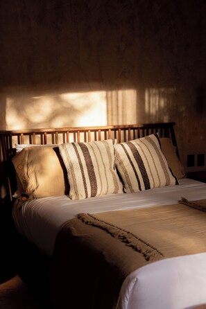 Bed sheets - Luxury 4BR Villa with Chef+2 Pools & Fast WiFi (Tulum)