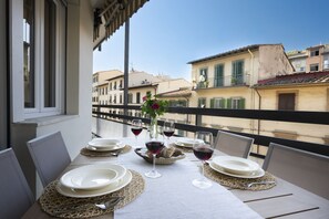 Outdoor dining - Angelico apt with terrace and lift (Firenze)