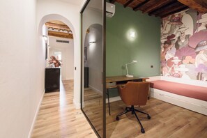 Comfort Apartment | Iron/ironing board, free WiFi - Fiammetta by MMega (Firenze)