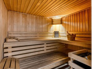 Apartment | Sauna - Chic 4-guest Studio, Wellness & Pool (Argelès-sur-Mer)