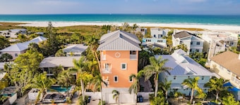 One Minute to Beach - Spacious Home in the Village with Gulf Views with Elevator