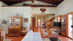 Standard-Ferienhaus, Nichtraucher, Gartenblick | Wohnbereich