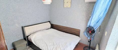 4 間睡房、熨斗/熨衫板、Wi-Fi、床單